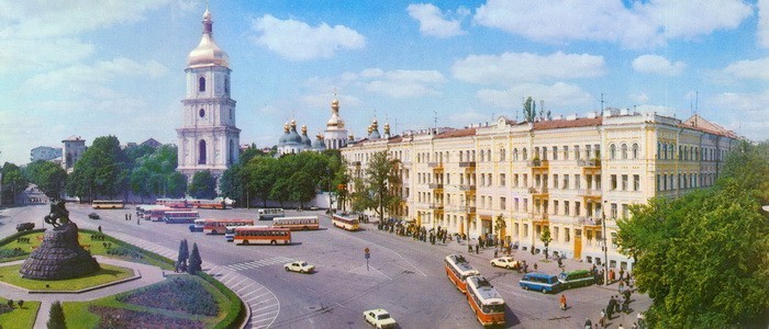 Площадь Богдана Хмельницкого
