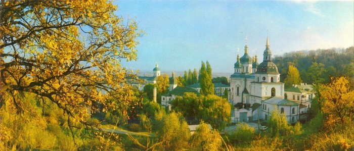 Киево-Выдубицкий монастырь