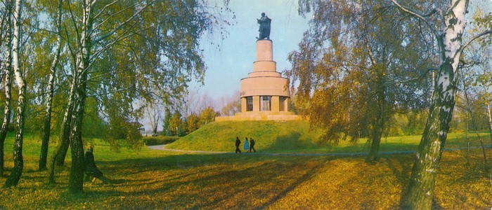 Памятник-музей освободителям Киева