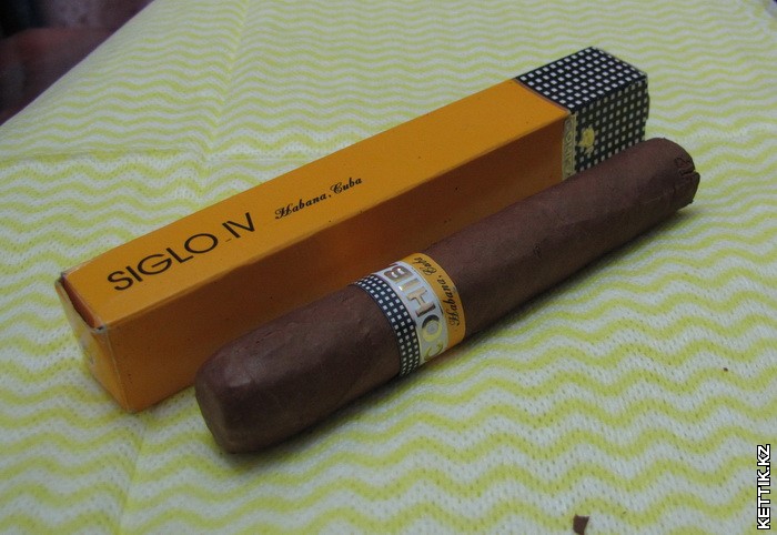 Cohiba Siglo IV