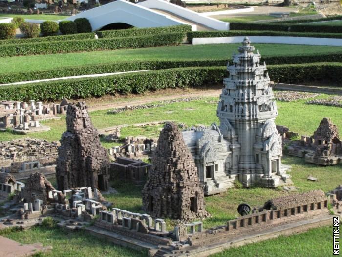 Буддийские развалины