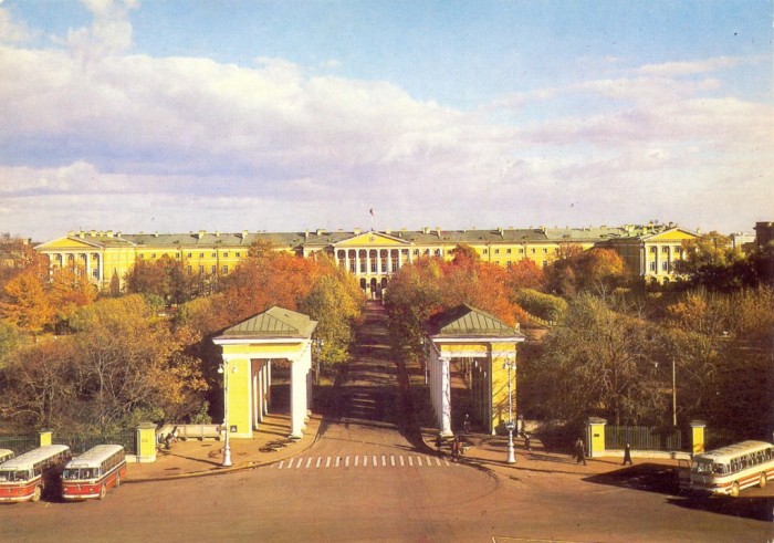 Смольный