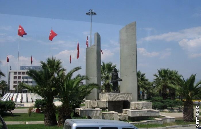 Турецкий памятник