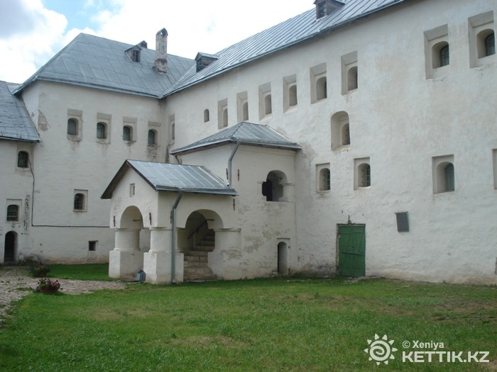 Поганкины палаты